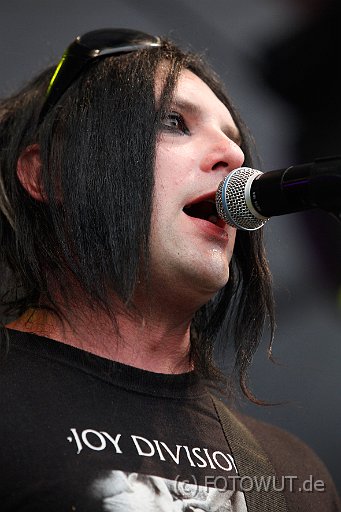 burymedeep_26.jpg