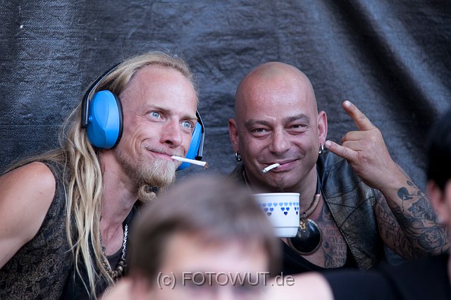 backstage_50.jpg