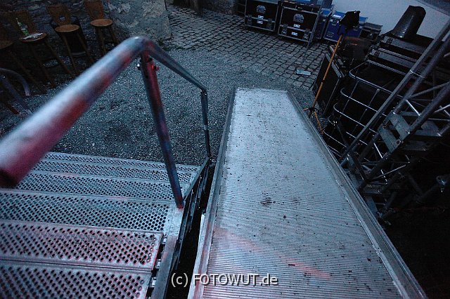 backstage_37.jpg
