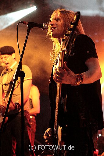 bleedinghearts_53.JPG