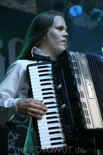 korpiklaani_33.jpg