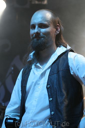 korpiklaani_66.jpg